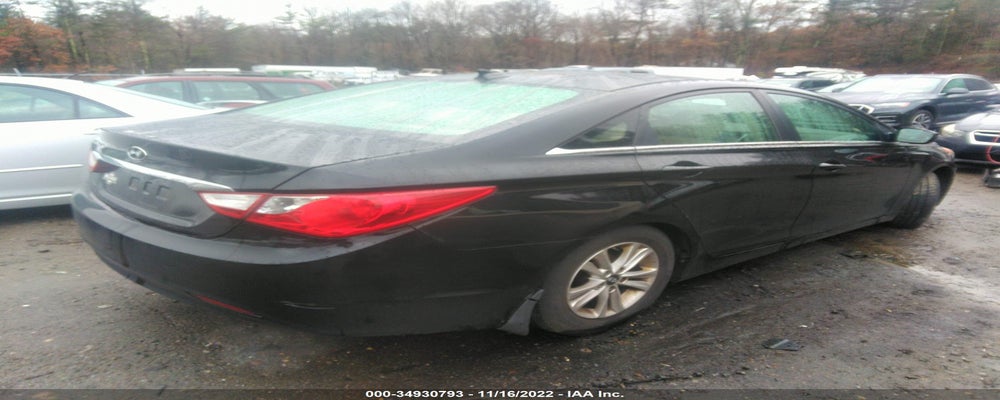 5NPEB4AC8DH653801 2013 HYUNDAI SONATA photo no. 4