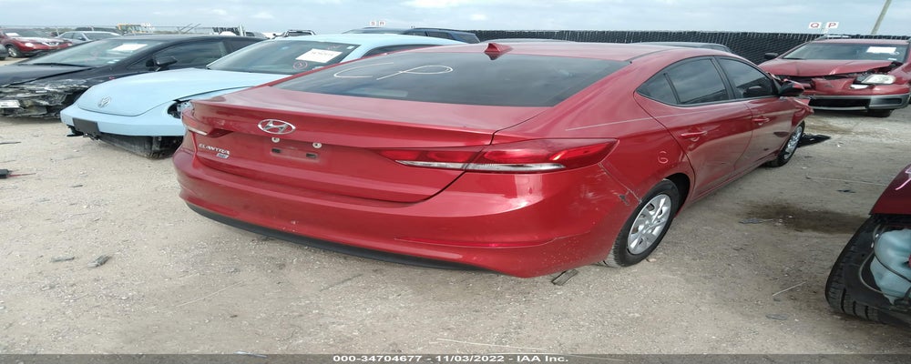 5NPD74LF6HH093335 2017 HYUNDAI ELANTRA photo no. 4