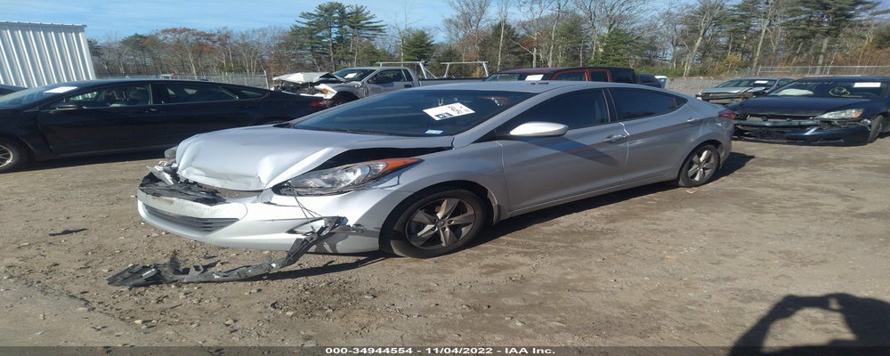 KMHDH4AE3DU957454 2013 HYUNDAI ELANTRA photo no. 2