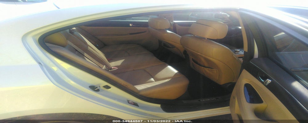 KMHGC4DF1BU128251 2011 HYUNDAI GENESIS photo no. 8