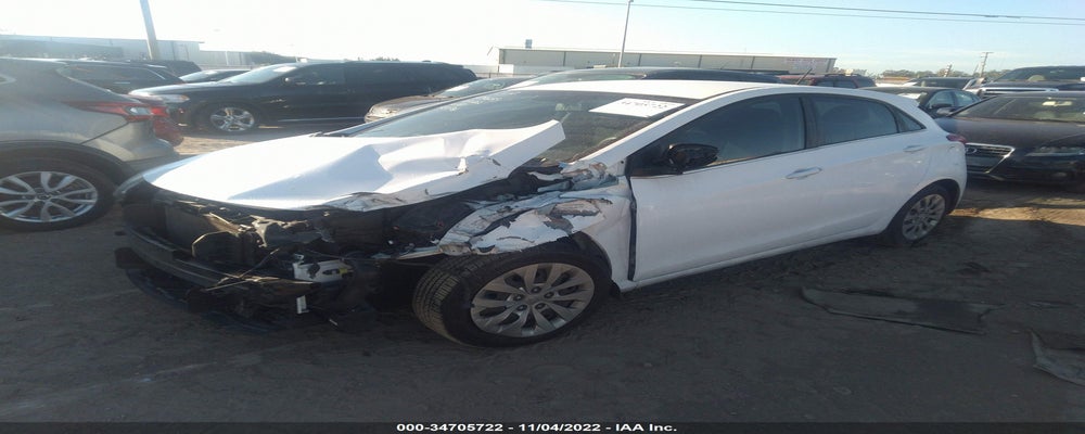 KMHD35LH1HU354200 2017 HYUNDAI ELANTRA GT photo no. 2