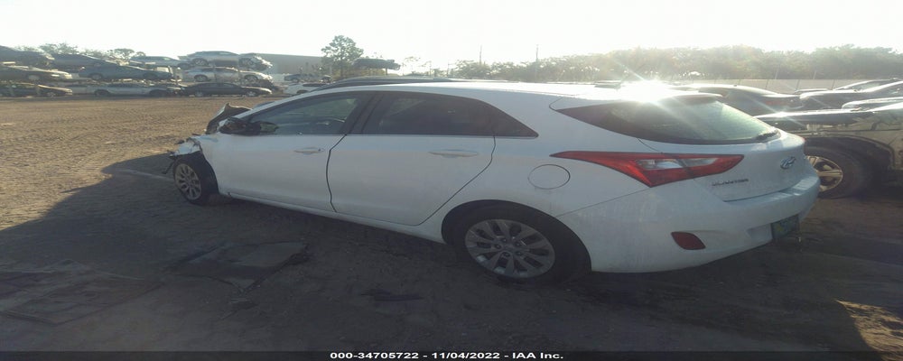 KMHD35LH1HU354200 2017 HYUNDAI ELANTRA GT photo no. 3