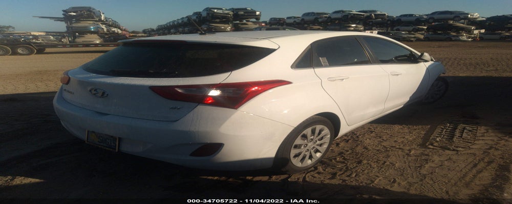 KMHD35LH1HU354200 2017 HYUNDAI ELANTRA GT photo no. 4