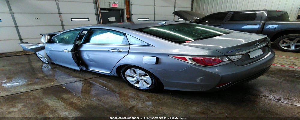 KMHEC4A40FA131031 2015 HYUNDAI SONATA HYBRID photo no. 3