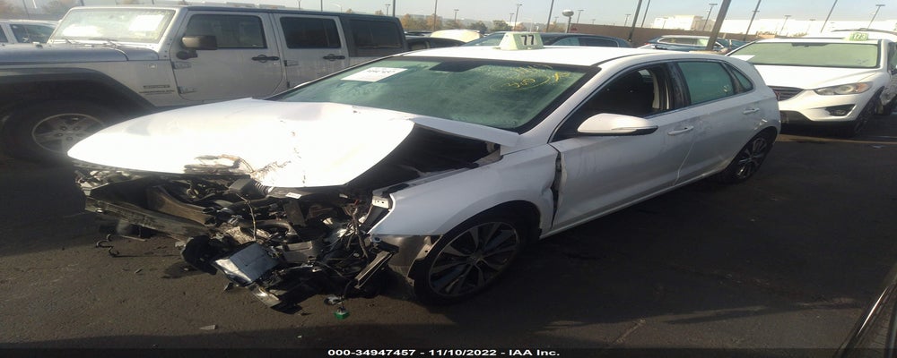KMHH35LEXJU034354 2018 HYUNDAI ELANTRA GT photo no. 2