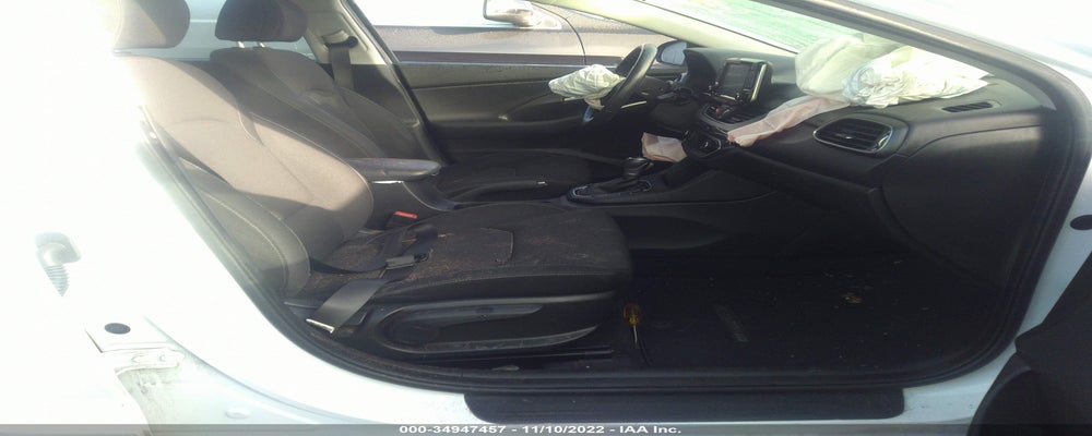 KMHH35LEXJU034354 2018 HYUNDAI ELANTRA GT photo no. 5