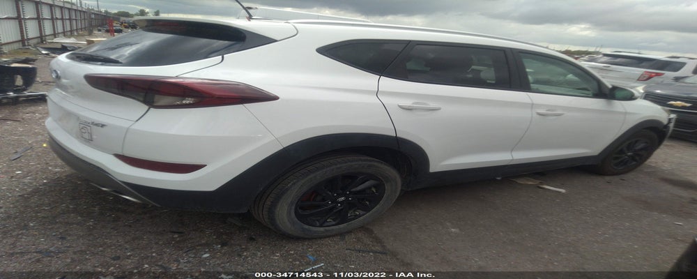 KM8J33A29GU033512 2016 HYUNDAI TUCSON photo no. 4