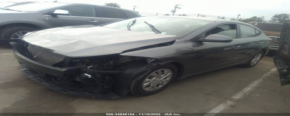 5NPD74LF8JH285054 2018 HYUNDAI ELANTRA photo no. 2