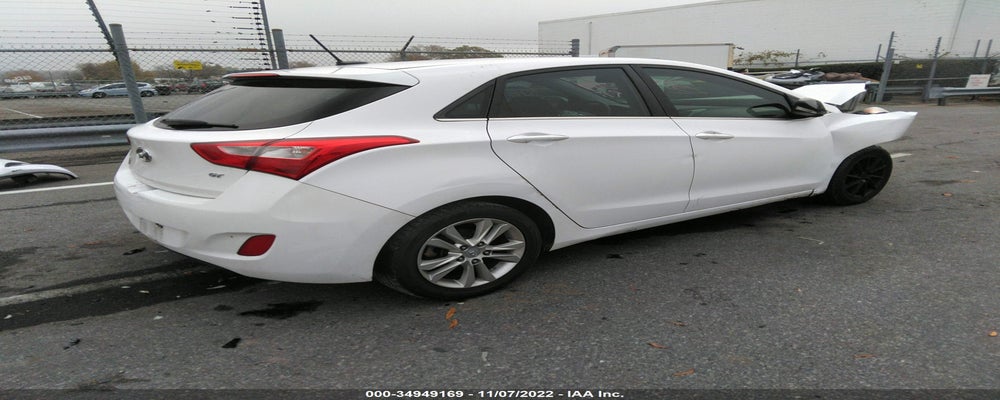 KMHD35LHXFU237244 2015 HYUNDAI ELANTRA GT photo no. 4