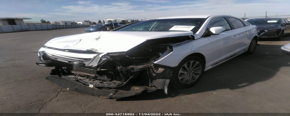 5NPE34AF2HH526099 2017 HYUNDAI SONATA photo no. 2