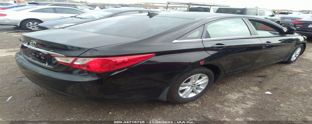 5NPEB4AC8DH548966 2013 HYUNDAI SONATA photo no. 4