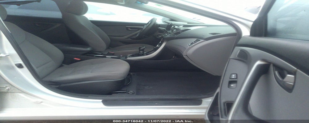 5NPDH4AE1FH549083 2015 HYUNDAI ELANTRA photo no. 5