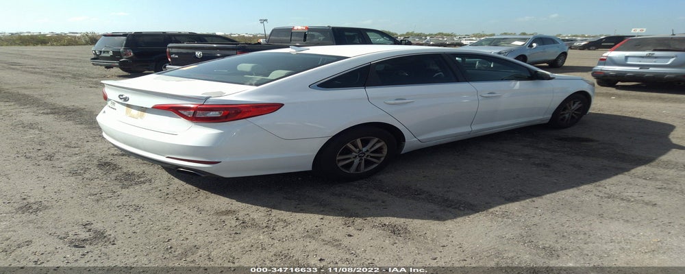 5NPE24AF5FH245382 2015 HYUNDAI SONATA photo no. 4
