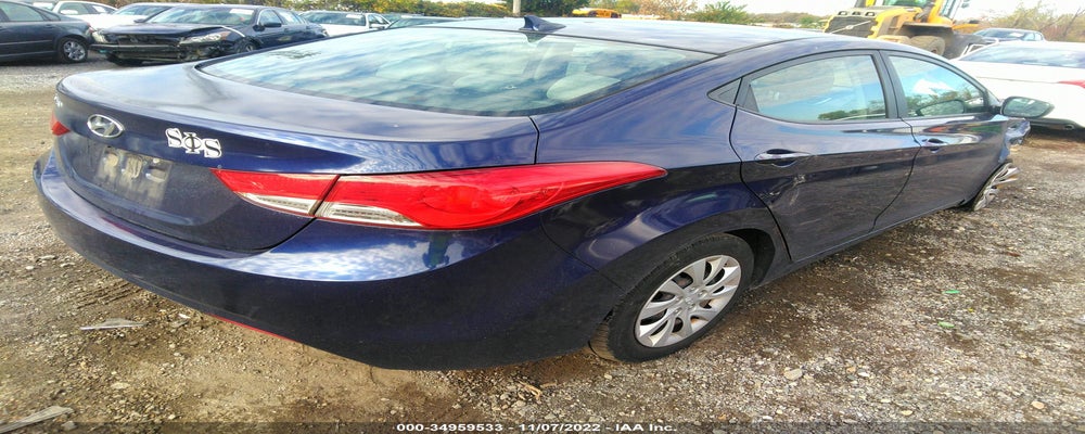 5NPDH4AE8CH104836 2012 HYUNDAI ELANTRA photo no. 4