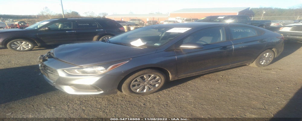 3KPC24A30JE028381 2018 HYUNDAI ACCENT photo no. 2