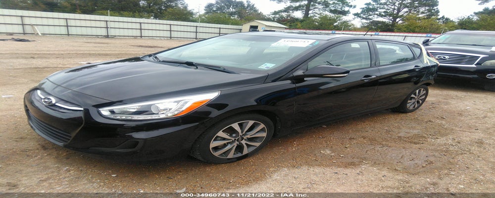 KMHCU5AE3HU355561 2017 HYUNDAI ACCENT photo no. 2