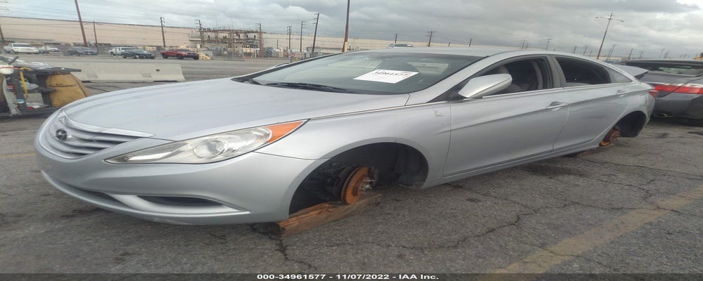 5NPEB4AC0DH625801 2013 HYUNDAI SONATA photo no. 2