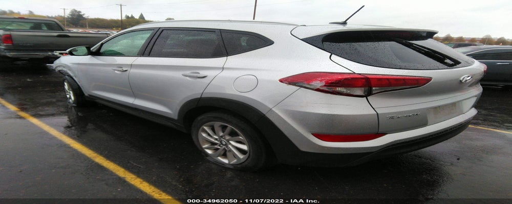 KM8J33A45GU146018 2016 HYUNDAI TUCSON photo no. 3