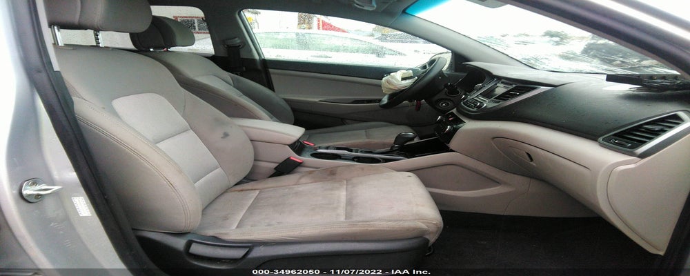 KM8J33A45GU146018 2016 HYUNDAI TUCSON photo no. 5