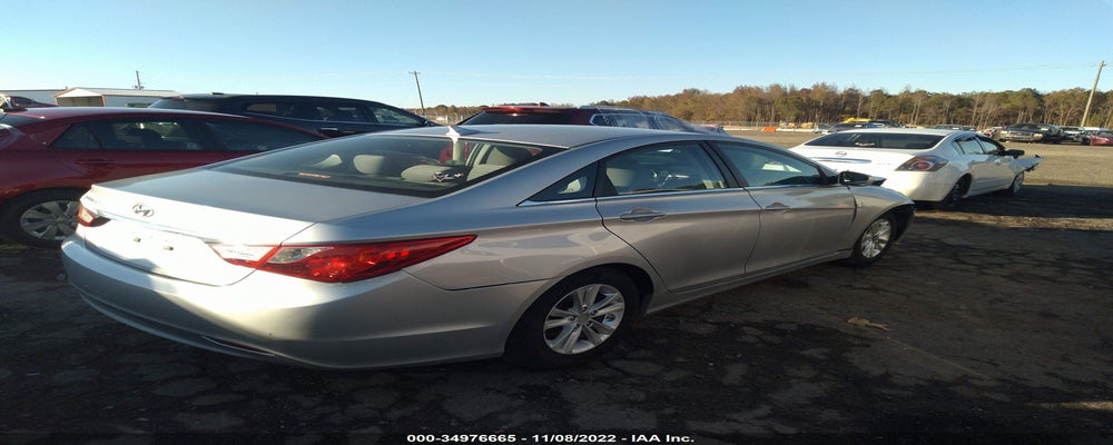 5NPEB4AC0BH131130 2011 HYUNDAI SONATA photo no. 4