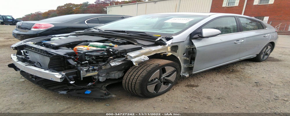 KMHC85LC1LU208518 2020 HYUNDAI IONIQ HYBRID photo no. 2