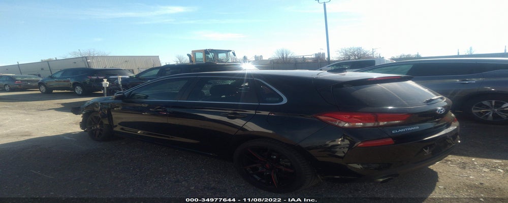 KMHH55LC3JU033684 2018 HYUNDAI ELANTRA GT photo no. 3