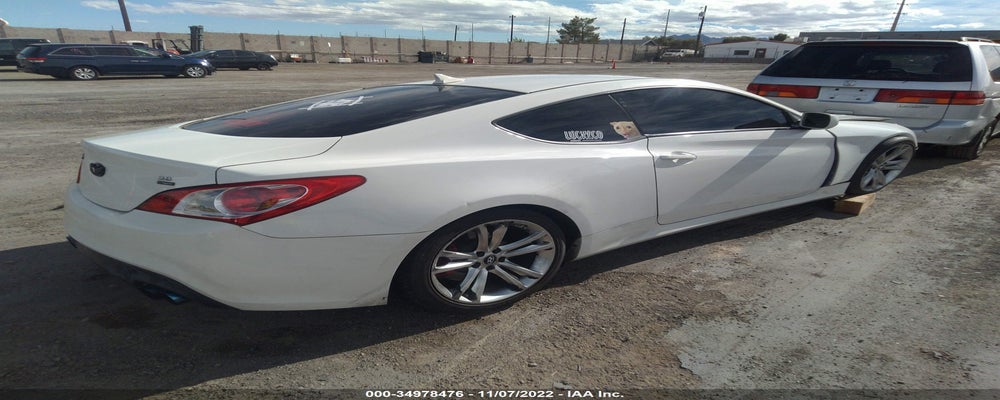 KMHHU6KH6BU058666 2011 HYUNDAI GENESIS COUPE photo no. 4