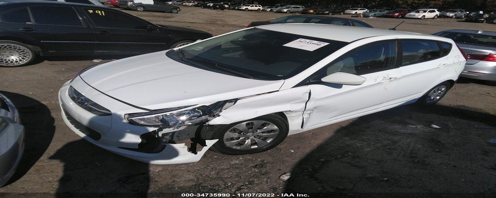 KMHCT5AE0HU315912 2017 HYUNDAI ACCENT photo no. 2