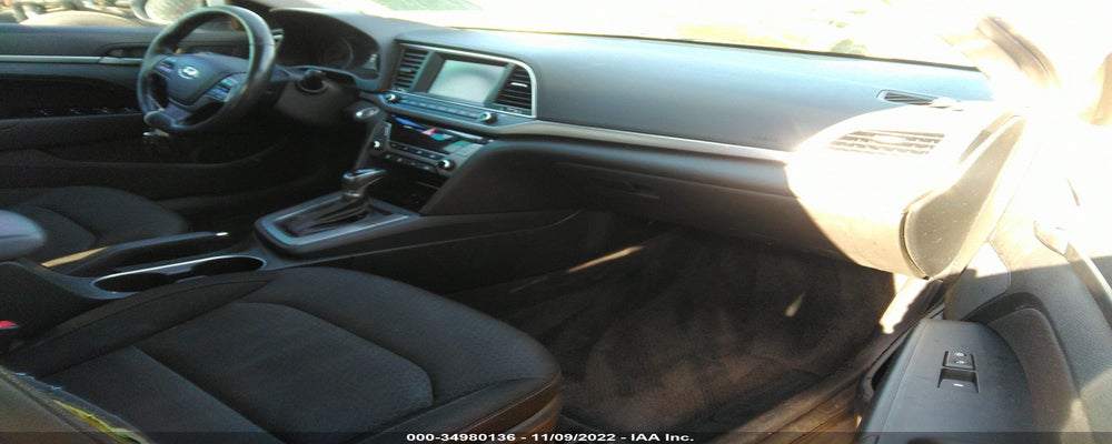 KMHD84LF8JU492073 2018 HYUNDAI ELANTRA photo no. 5