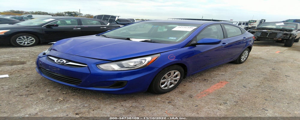 KMHCT4AEXDU524529 2013 HYUNDAI ACCENT photo no. 2