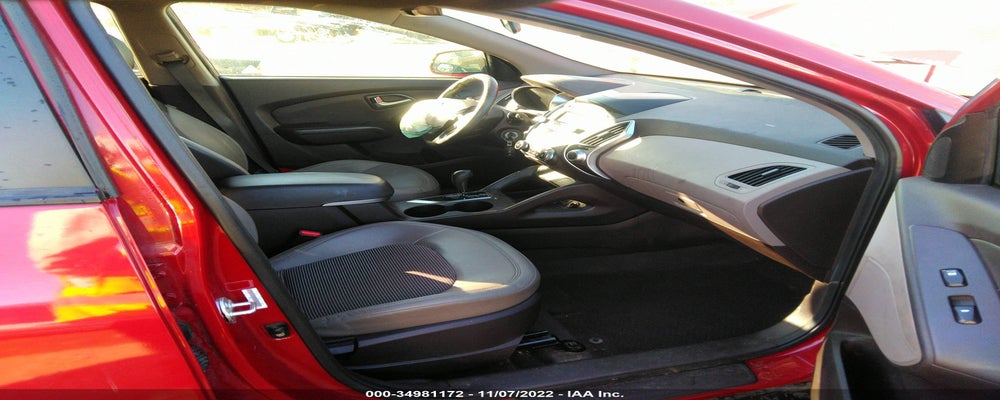 KM8JU3AC0CU323069 2012 HYUNDAI TUCSON photo no. 5