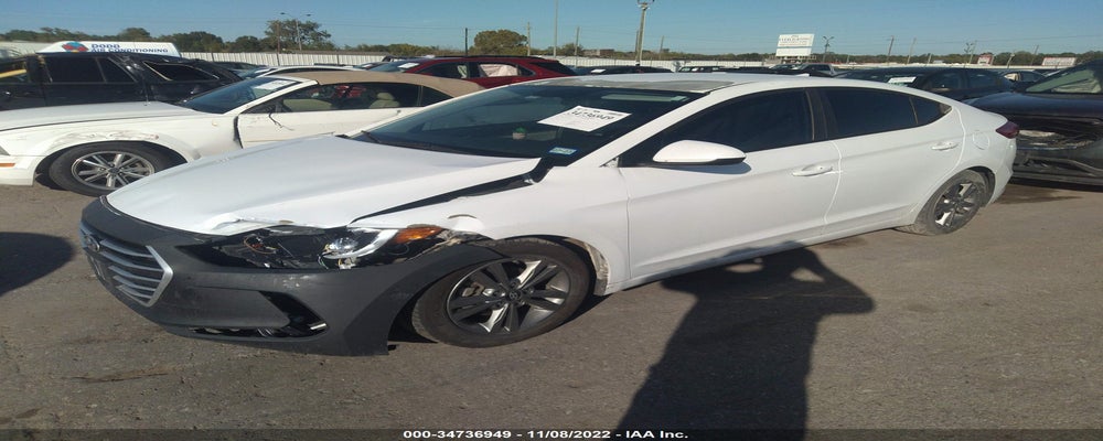 5NPD84LF7HH015160 2017 HYUNDAI ELANTRA photo no. 2