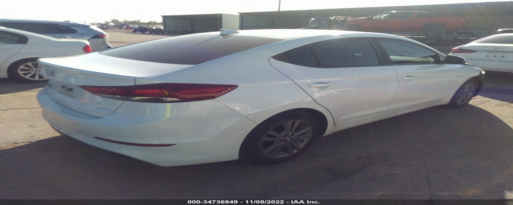 5NPD84LF7HH015160 2017 HYUNDAI ELANTRA photo no. 4