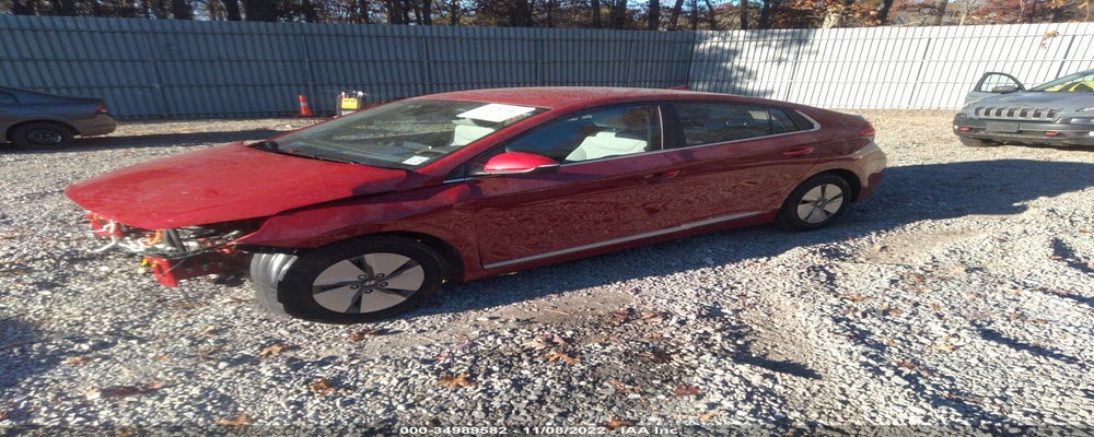 KMHC75LC0NU276136 2022 HYUNDAI IONIQ HYBRID photo no. 2