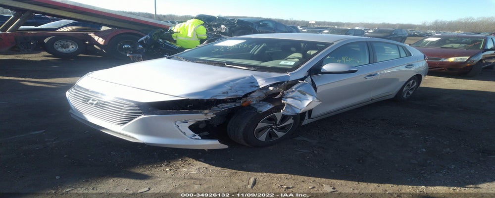 KMHC75LC6HU036769 2017 HYUNDAI IONIQ HYBRID photo no. 2