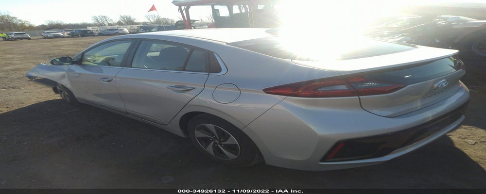 KMHC75LC6HU036769 2017 HYUNDAI IONIQ HYBRID photo no. 3