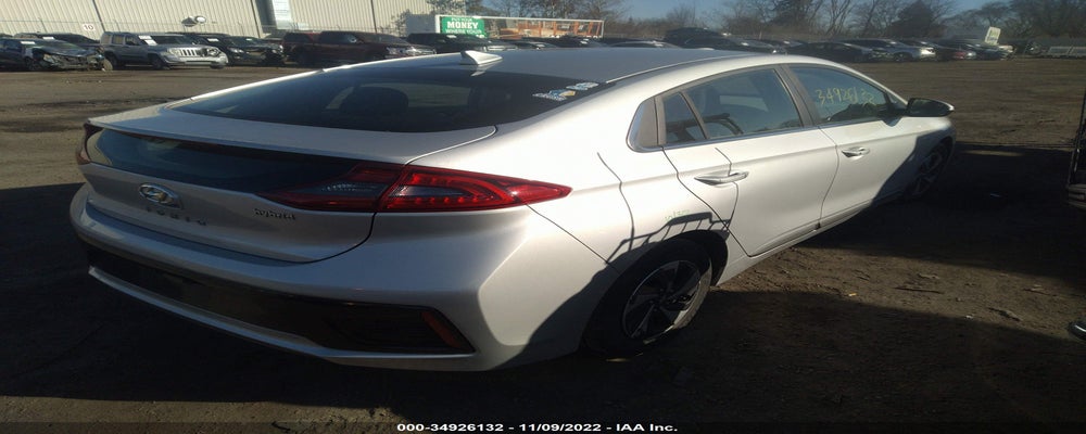 KMHC75LC6HU036769 2017 HYUNDAI IONIQ HYBRID photo no. 4