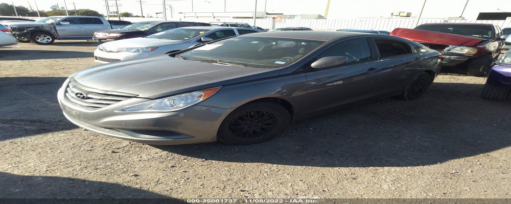 5NPEB4AC8DH797798 2013 HYUNDAI SONATA photo no. 2