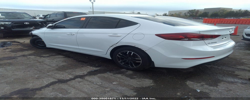 5NPD84LF6JH348133 2018 HYUNDAI ELANTRA photo no. 3
