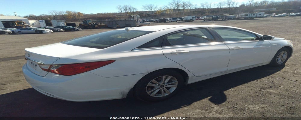 5NPEB4AC1DH632188 2013 HYUNDAI SONATA photo no. 4