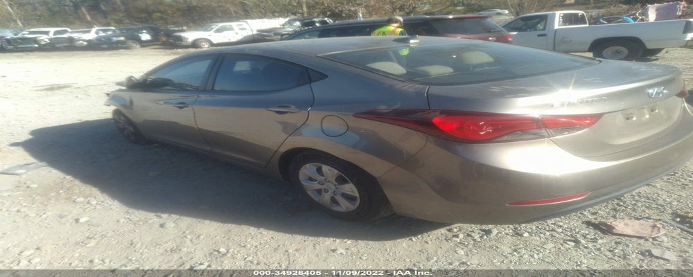 5NPDH4AE1GH782009 2016 HYUNDAI ELANTRA photo no. 3