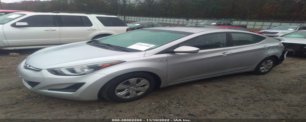 5NPDH4AE9GH756581 2016 HYUNDAI ELANTRA photo no. 2