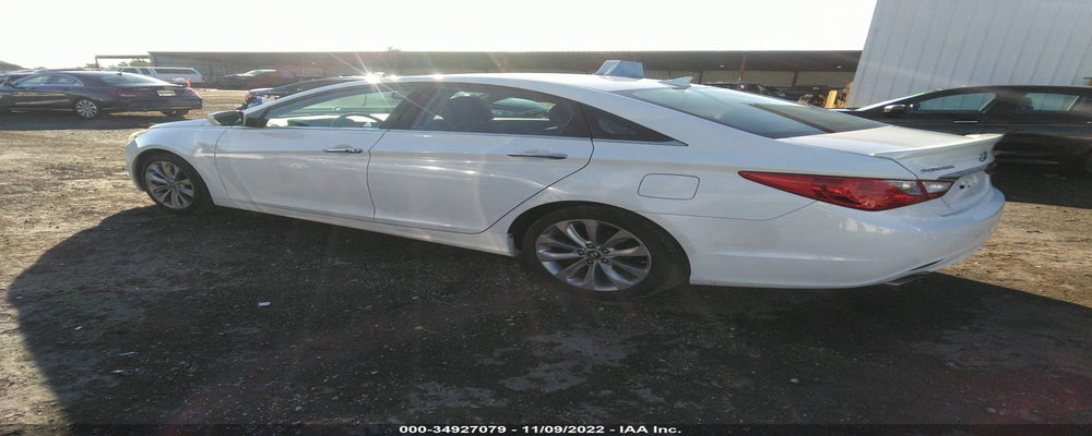 5NPEC4AC6BH204112 2011 HYUNDAI SONATA photo no. 3
