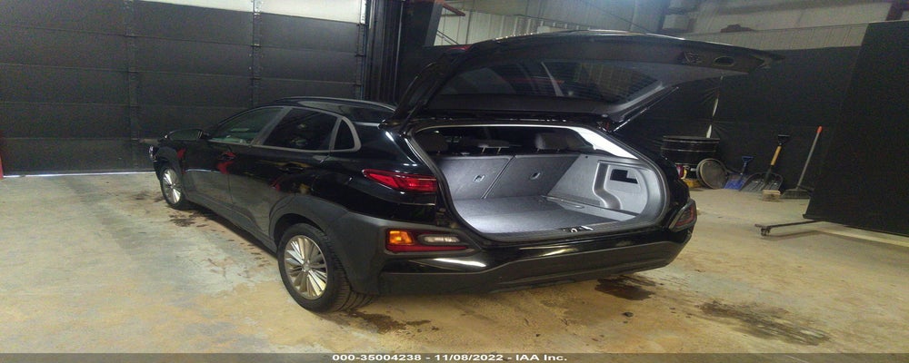 KM8K2CAA9JU082490 2018 HYUNDAI KONA photo no. 3