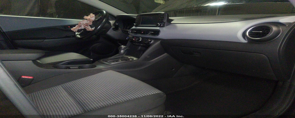 KM8K2CAA9JU082490 2018 HYUNDAI KONA photo no. 5