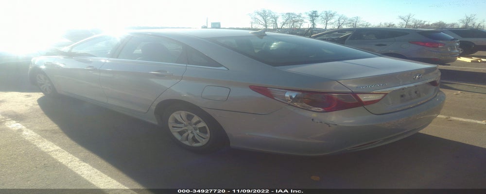 5NPEB4AC7BH216823 2011 HYUNDAI SONATA photo no. 3