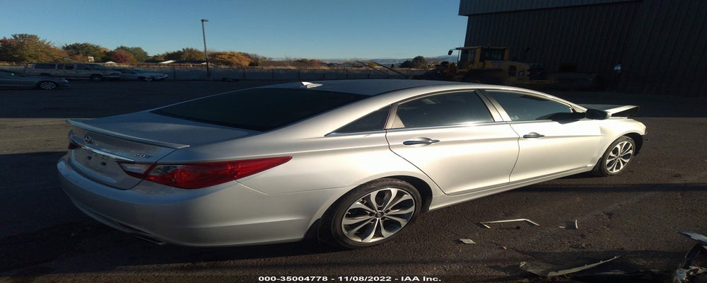 5NPEC4AB3DH734306 2013 HYUNDAI SONATA photo no. 4