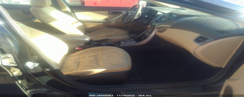 5NPDH4AEXDH177398 2013 HYUNDAI ELANTRA photo no. 5
