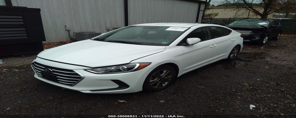 5NPD84LF4JH358949 2018 HYUNDAI ELANTRA photo no. 2