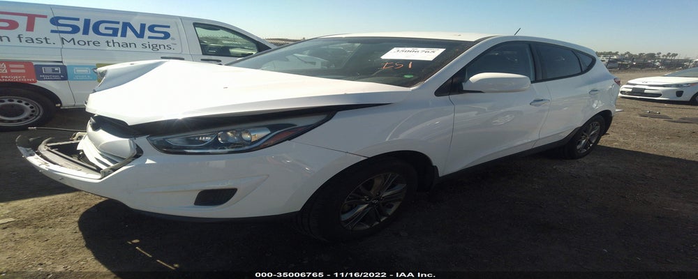 KM8JT3AF1FU037569 2015 HYUNDAI TUCSON photo no. 2